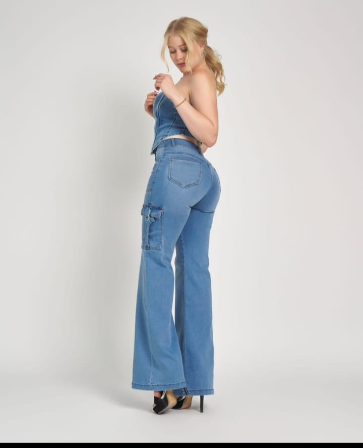 Cargo Adele celeste